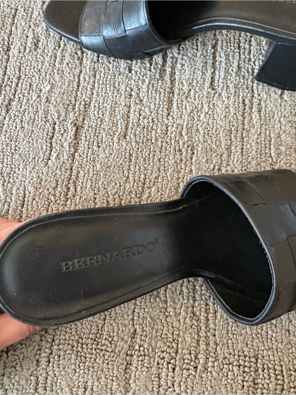 Vintage Bernardo heels - Picture 3 of 6
